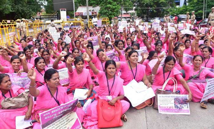 ASHA workers protest